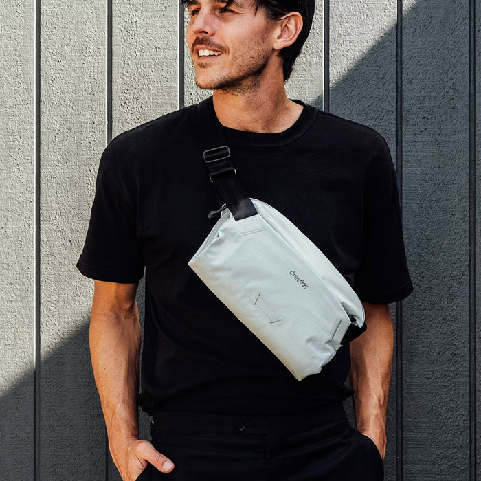 Bellroy Carryology Essentials Sling