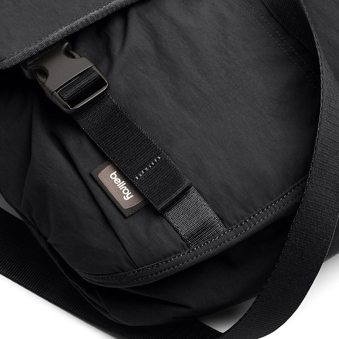 Bellroy Cinch Messenger Bag
