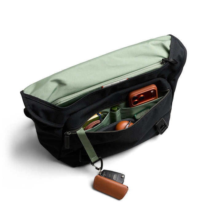 Bellroy Classic Messenger Bag