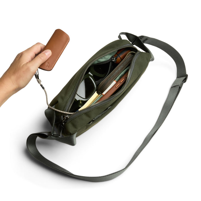 Bellroy Classic Sling 3L -laukku
