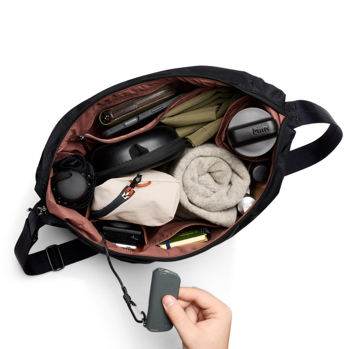 Bellroy Laneway Crescent Bag -laukku