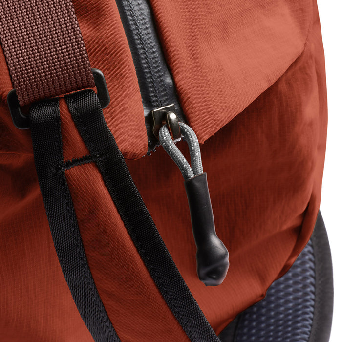 Bellroy Lite Duffel laukku