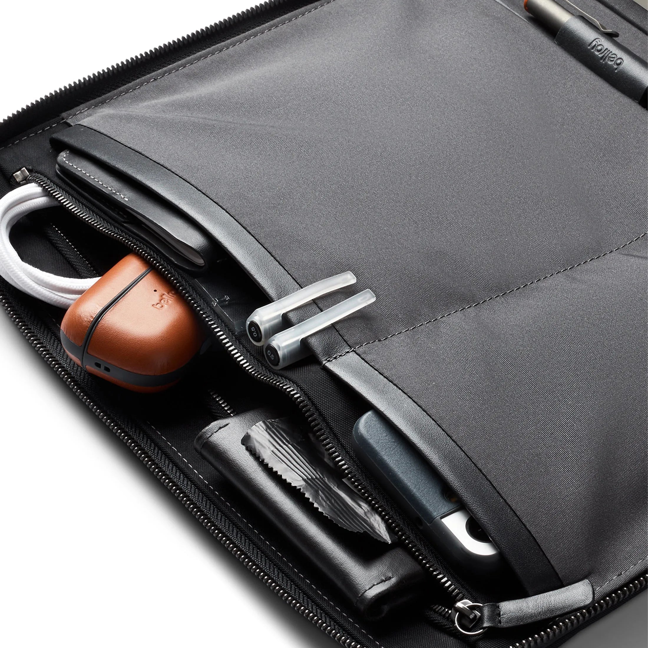 Bellroy Tokyo Folio 12.9