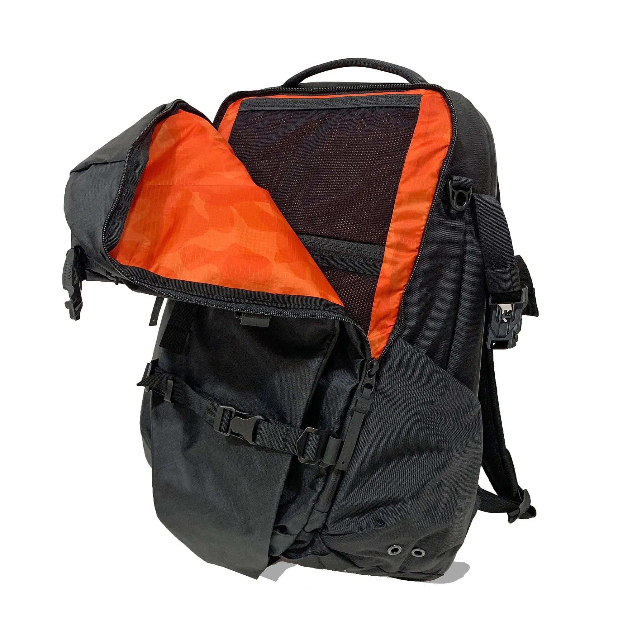 bell hiking backpack X-PAK EVO with superb organizational features. Code of Bell X-TYPE -