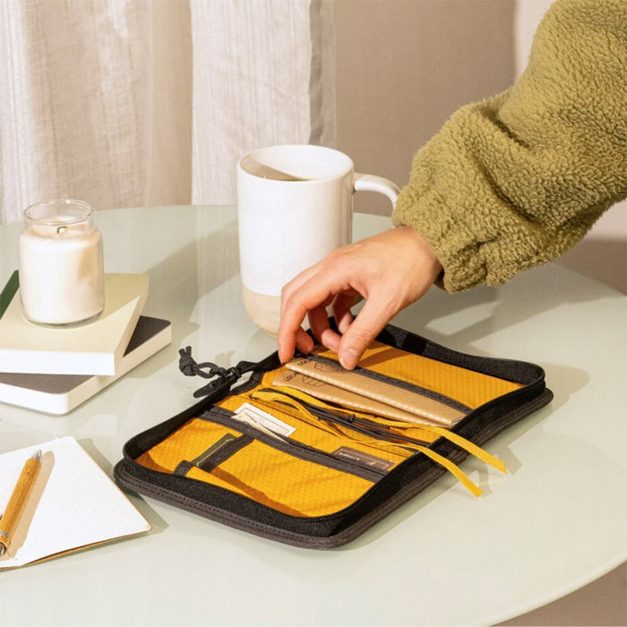 Lochby Field Folio A6