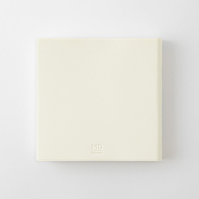 Midori MD Notebook Diary 1Day 1Page 2027 - A5 Square