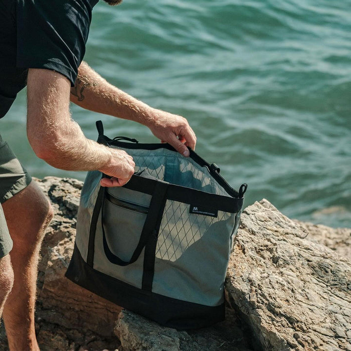 Mission Workshop Helix 15L Tote Bag