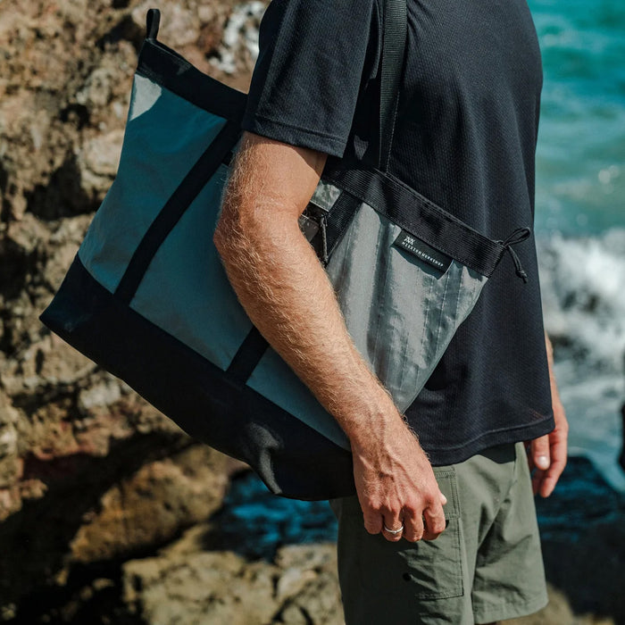 Mission Workshop Helix 15L Tote Bag