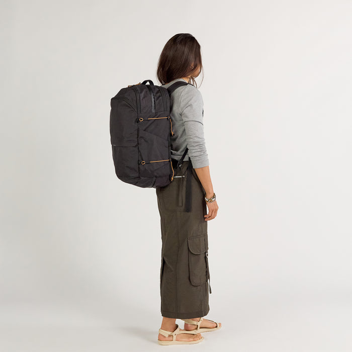 Pakt Aero Travel Backpack -laukku
