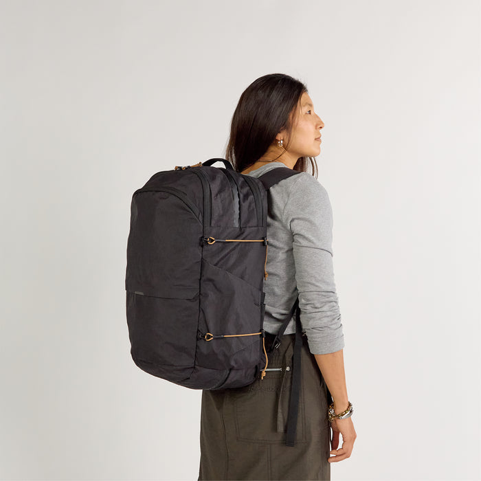 Pakt Aero Travel Backpack -laukku