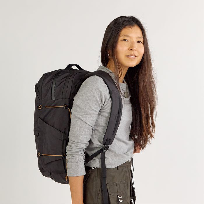 Pakt Aero Travel Backpack -laukku