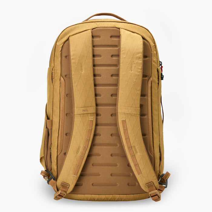 Pakt Aero Travel Backpack -laukku