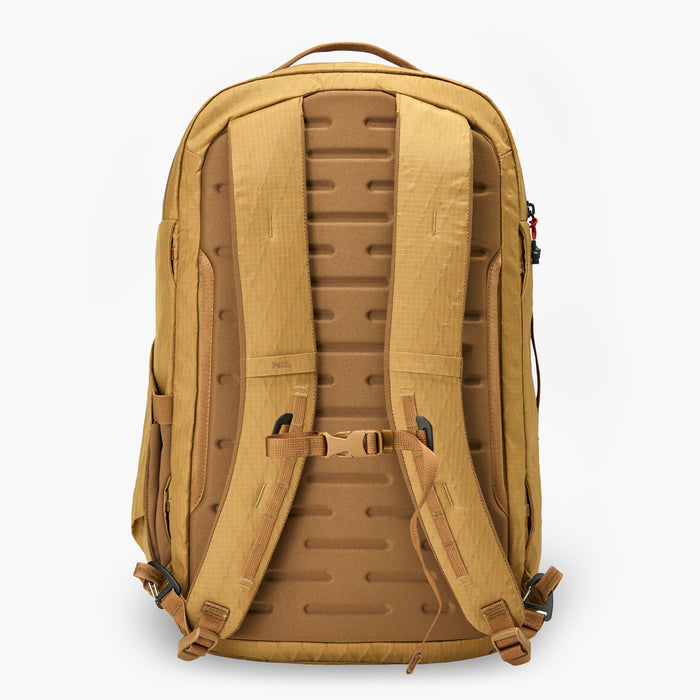 Pakt Aero Travel Backpack -laukku