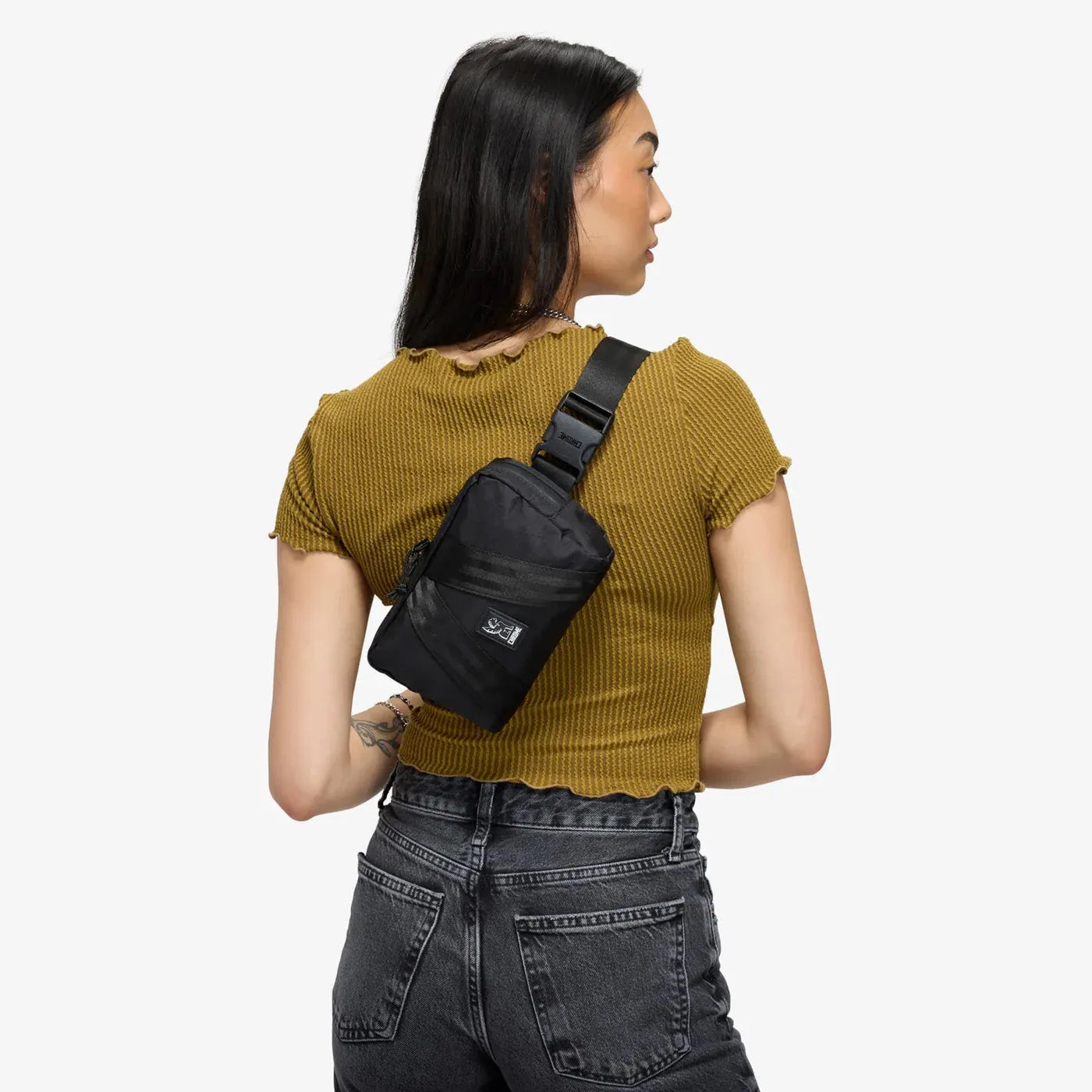 極美品✨chrome tensile sling ボディバッグ Chrome Industries Tensile Sling Bag at Hilton's Tent City Cambridge