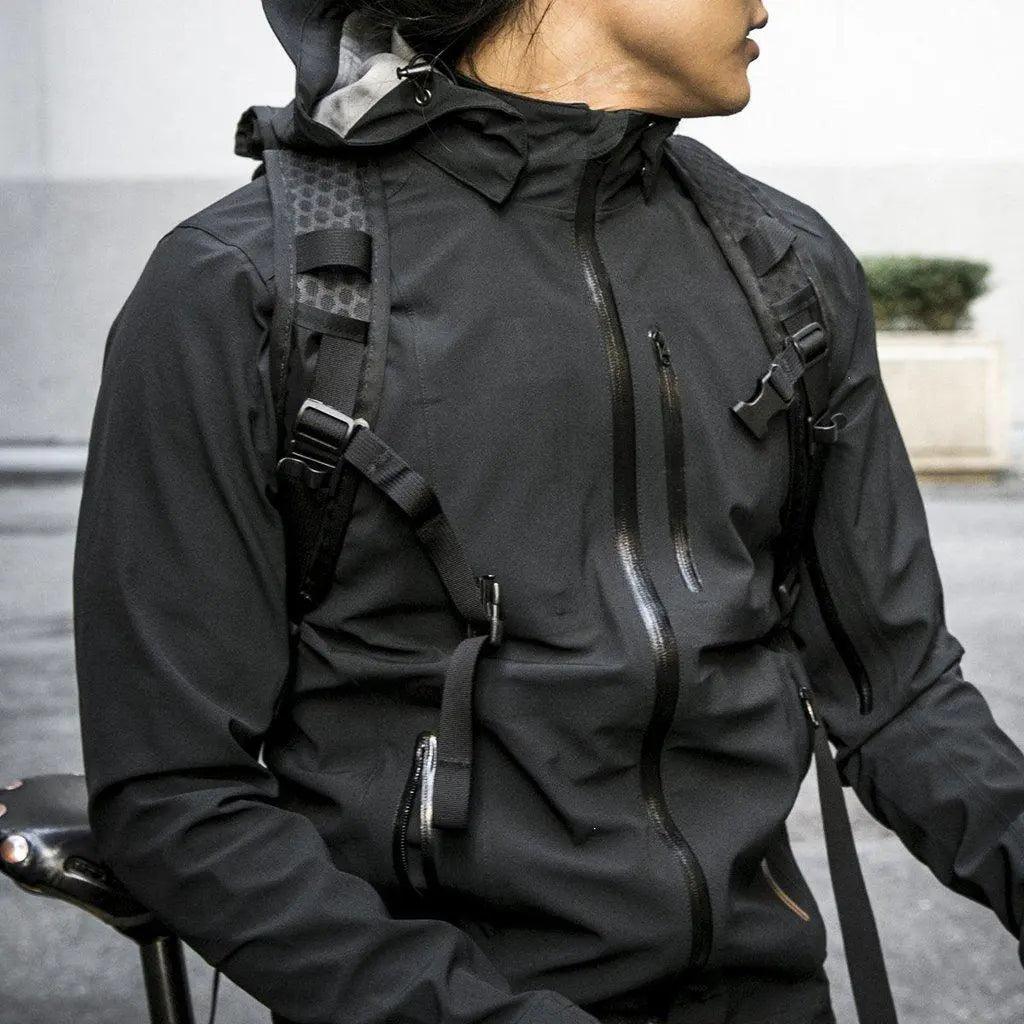 Mission Workshop The Hauser Hydration Pack | Urban Kit Supply